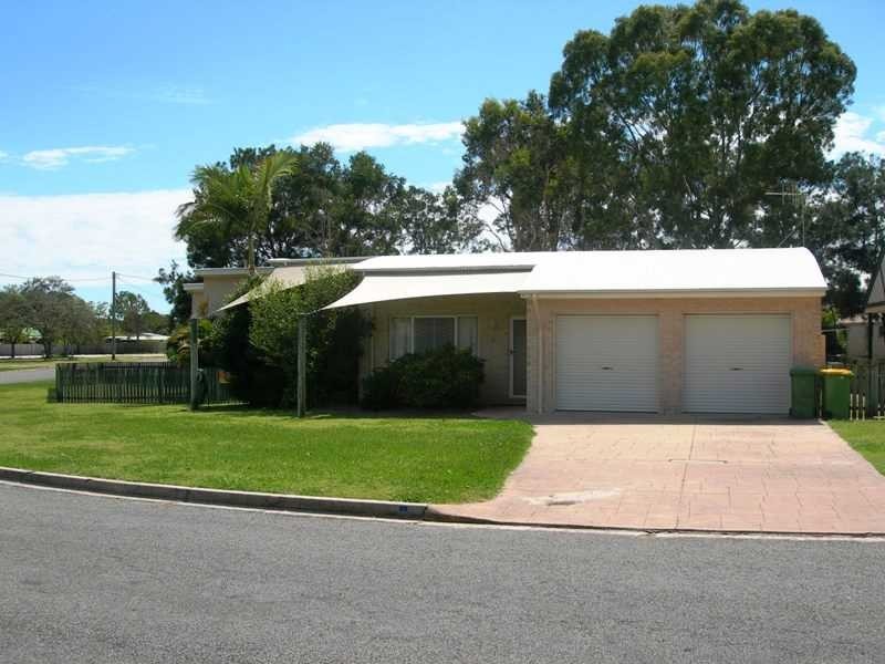 5 Kurana Street, Rainbow Beach QLD 4581