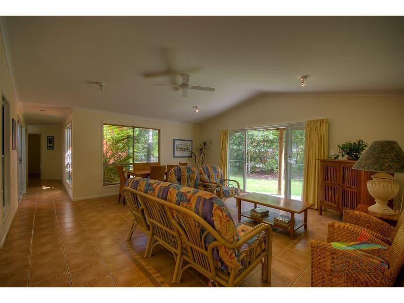 32 Satinwood Drive, Rainbow Beach QLD 4581