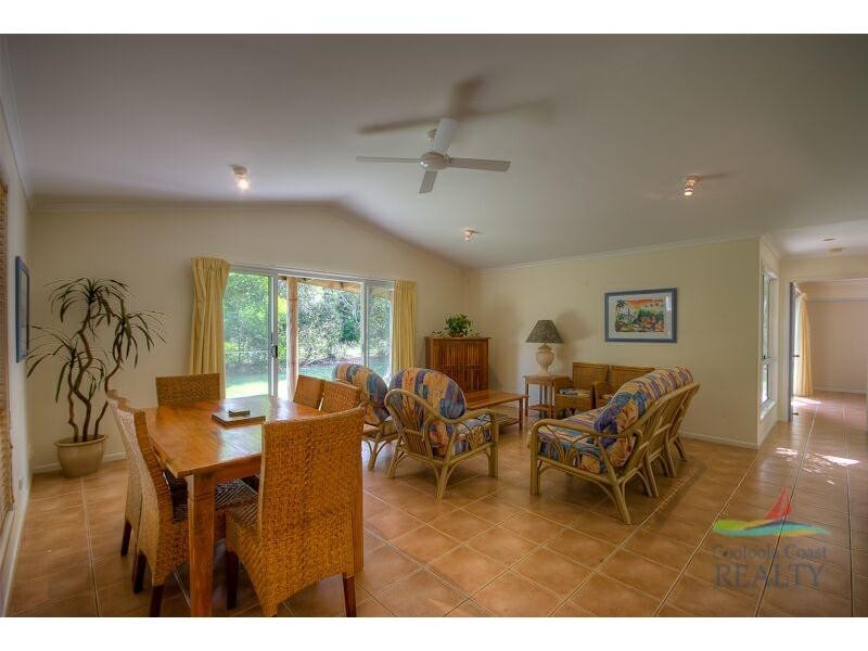 32 Satinwood Drive, Rainbow Beach QLD 4581