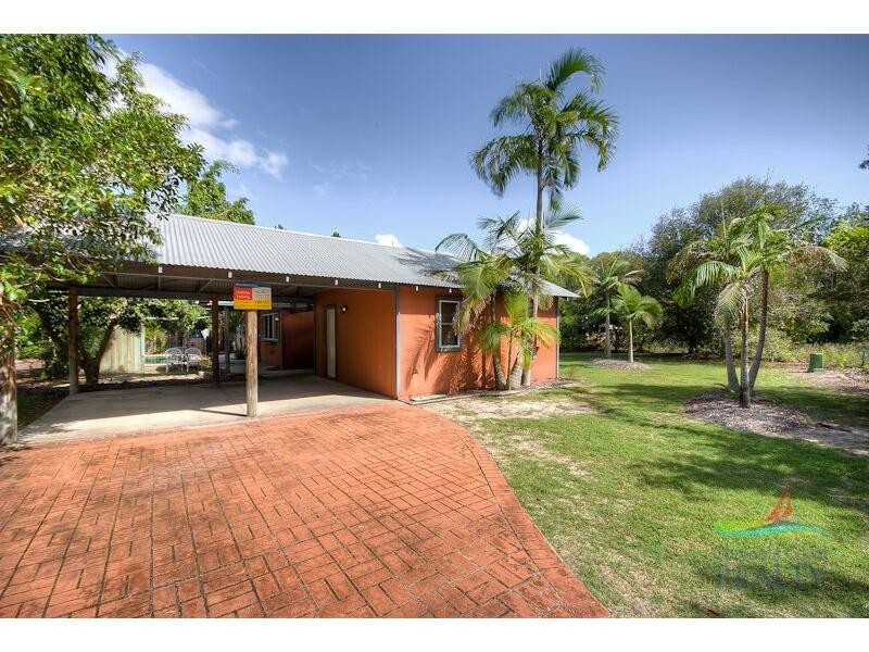 32 Satinwood Drive, Rainbow Beach QLD 4581