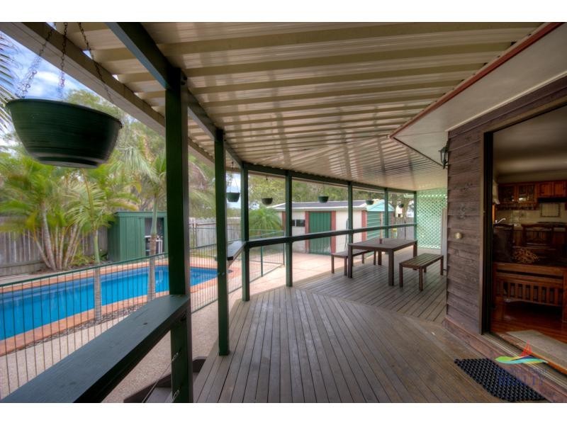 12 Cypress Avenue, Rainbow Beach QLD 4581