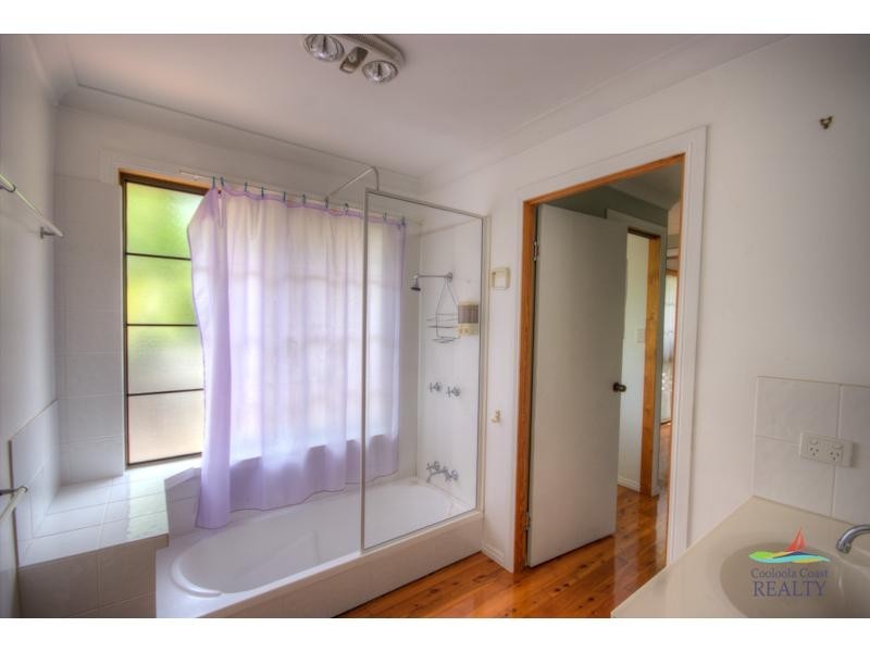 12 Cypress Avenue, Rainbow Beach QLD 4581