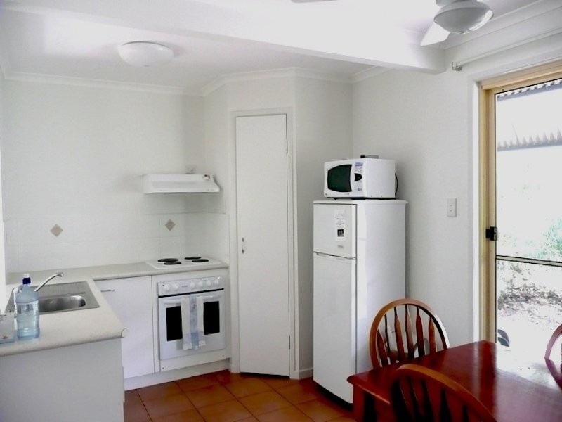 15 Satinwood Drive, Rainbow Beach QLD 4581