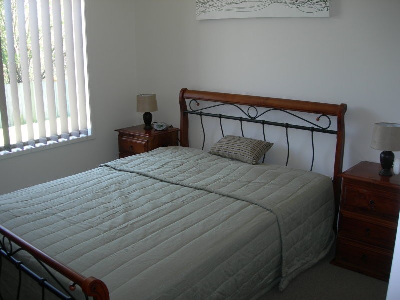 35 Rumbalara Avenue, Rainbow Beach QLD 4581