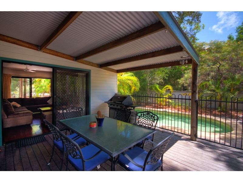 1 Naiad Court, Rainbow Beach QLD 4581