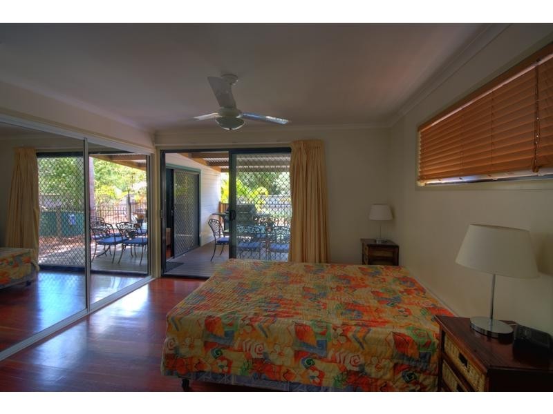 1 Naiad Court, Rainbow Beach QLD 4581