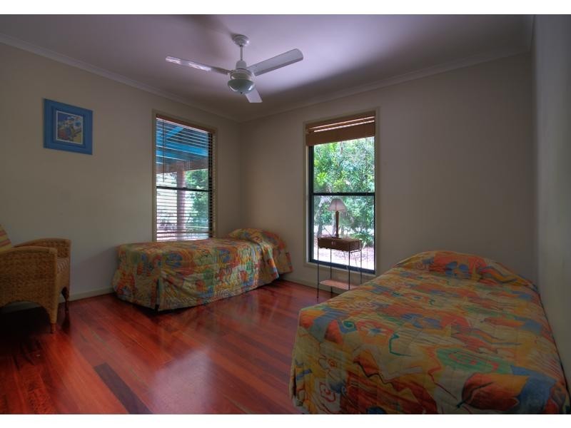 1 Naiad Court, Rainbow Beach QLD 4581