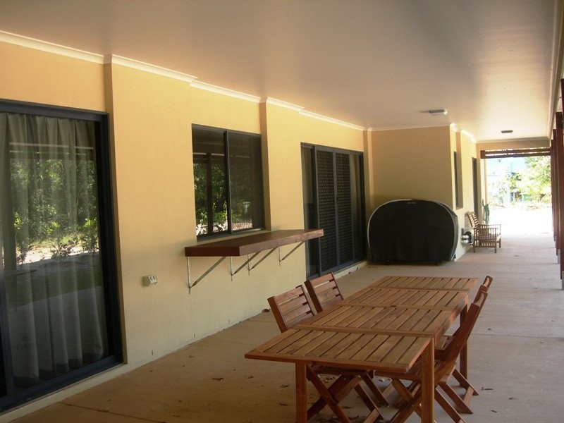 18 Naiad Court, Rainbow Beach QLD 4581