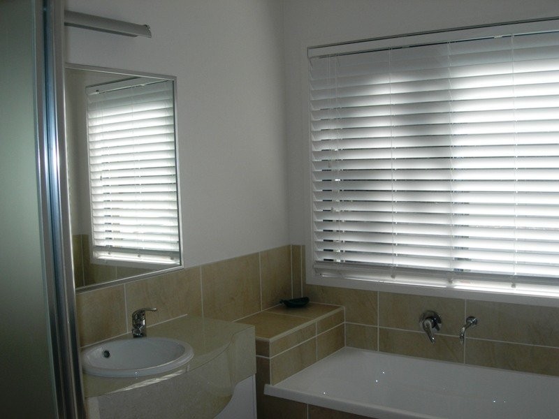 18 Naiad Court, Rainbow Beach QLD 4581