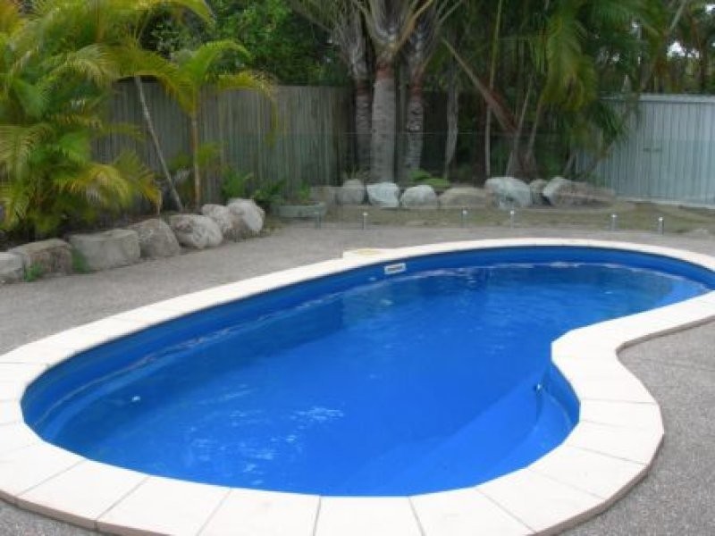 18 Rumbalara Avenue, Rainbow Beach QLD 4581
