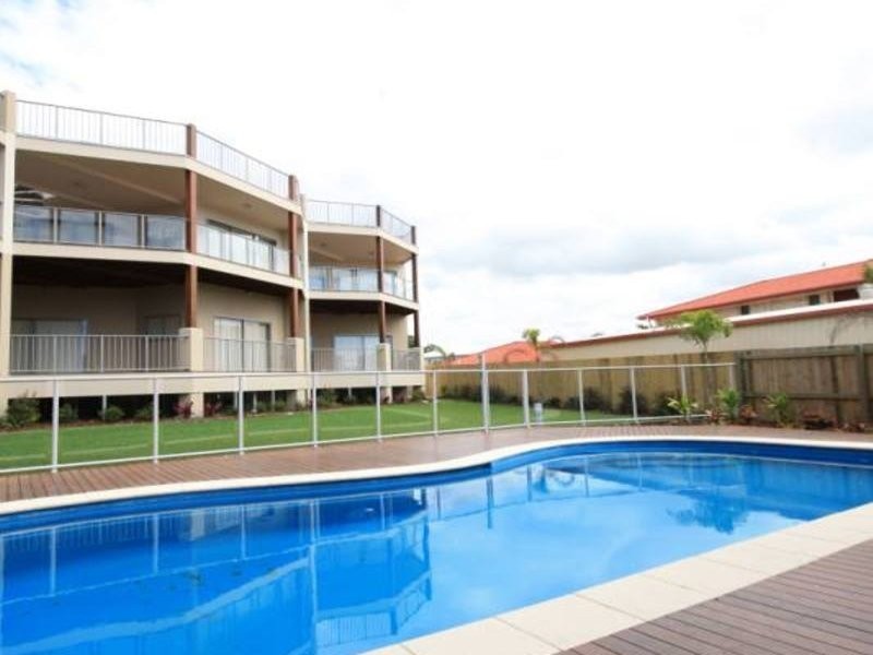 4/43 Tingira Close, Rainbow Beach QLD 4581