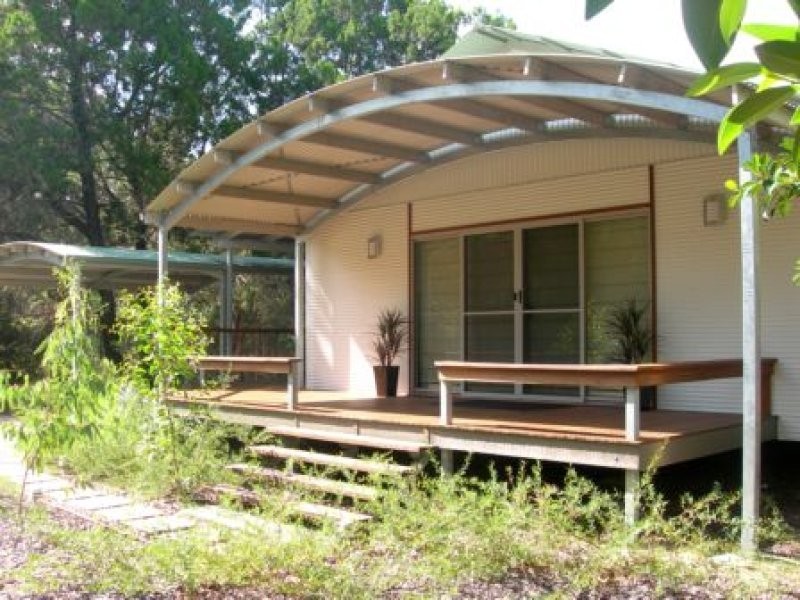34 Satinwood Drive, Rainbow Beach QLD 4581