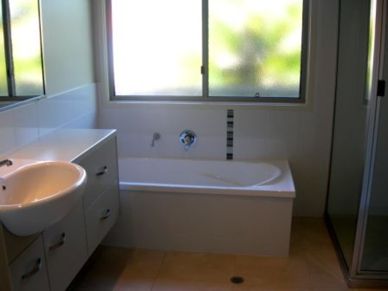 34 Satinwood Drive, Rainbow Beach QLD 4581