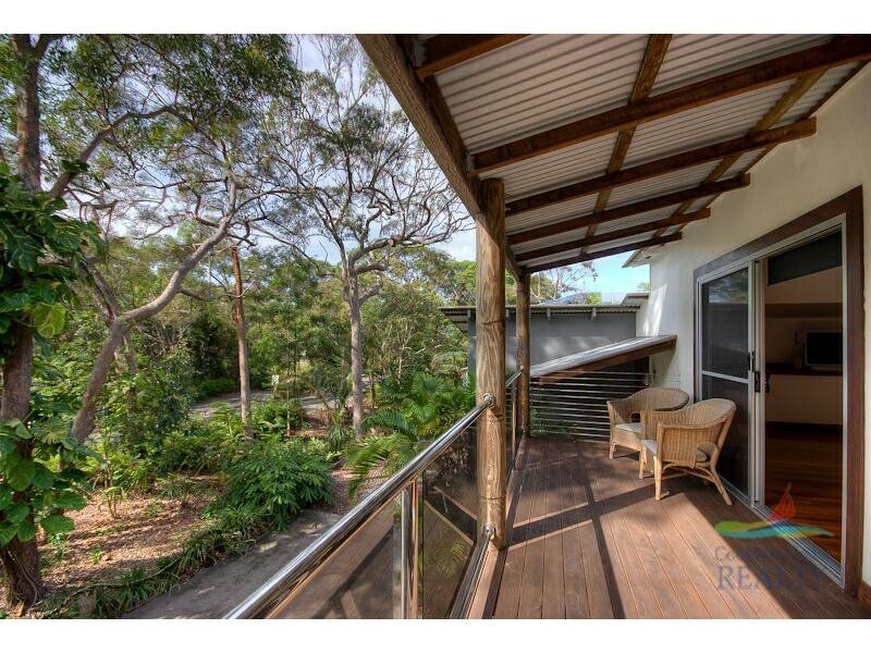 8 Naiad Court, Rainbow Beach QLD 4581