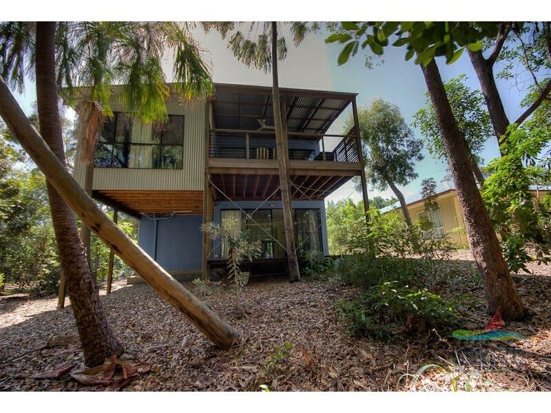 8 Belle Court, Rainbow Beach QLD 4581