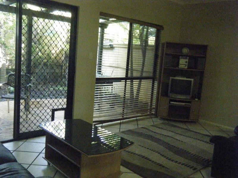 Unit 4/50 Rainbow Beach Road, Rainbow Beach QLD 4581