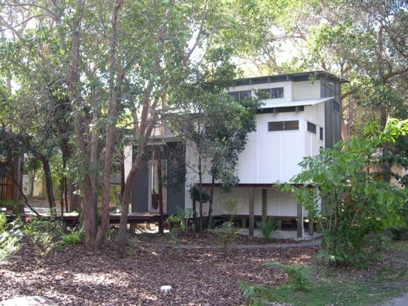 18 Orania Court, Rainbow Beach QLD 4581