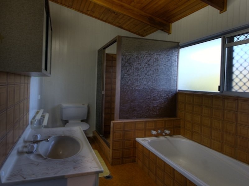 B/11 Zircon Street, Rainbow Beach QLD 4581