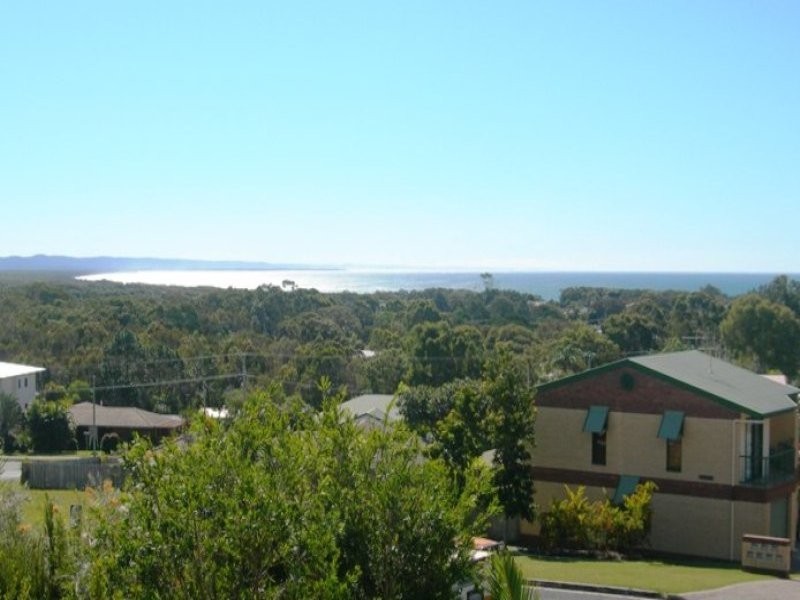 1/48 Manooka Drive, Rainbow Beach QLD 4581