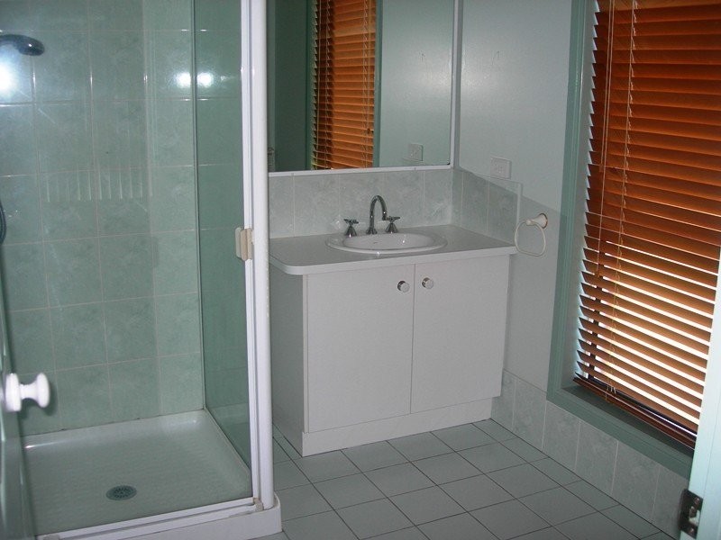 1/48 Manooka Drive, Rainbow Beach QLD 4581