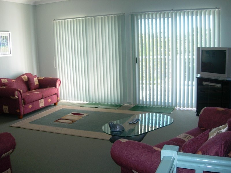 1/48 Manooka Drive, Rainbow Beach QLD 4581