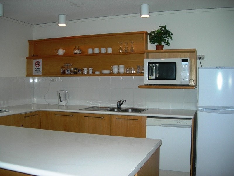 1/9 Rainbow Shores Drive, Rainbow Beach QLD 4581