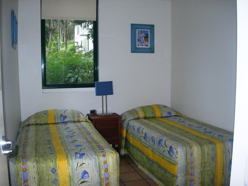 1/9 Rainbow Shores Drive, Rainbow Beach QLD 4581