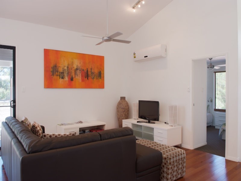 33 Esprit Drive, Rainbow Beach QLD 4581