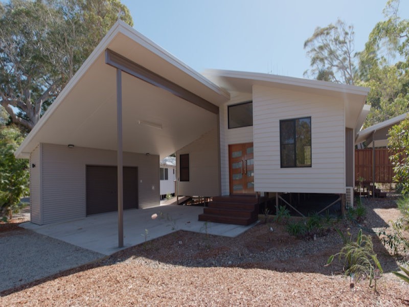 33 Esprit Drive, Rainbow Beach QLD 4581