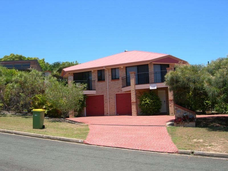 Unit 1/80 Cooloola Drive, Rainbow Beach QLD 4581