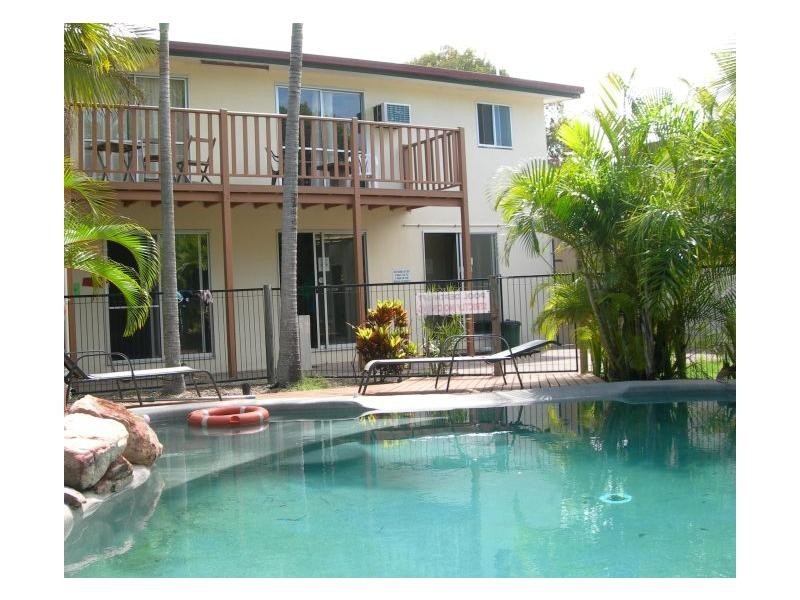 11 Cypress Avenue, Rainbow Beach QLD 4581