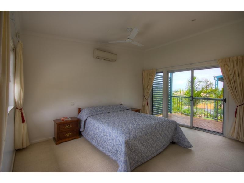 51 Bombala Crescent, Rainbow Beach QLD 4581