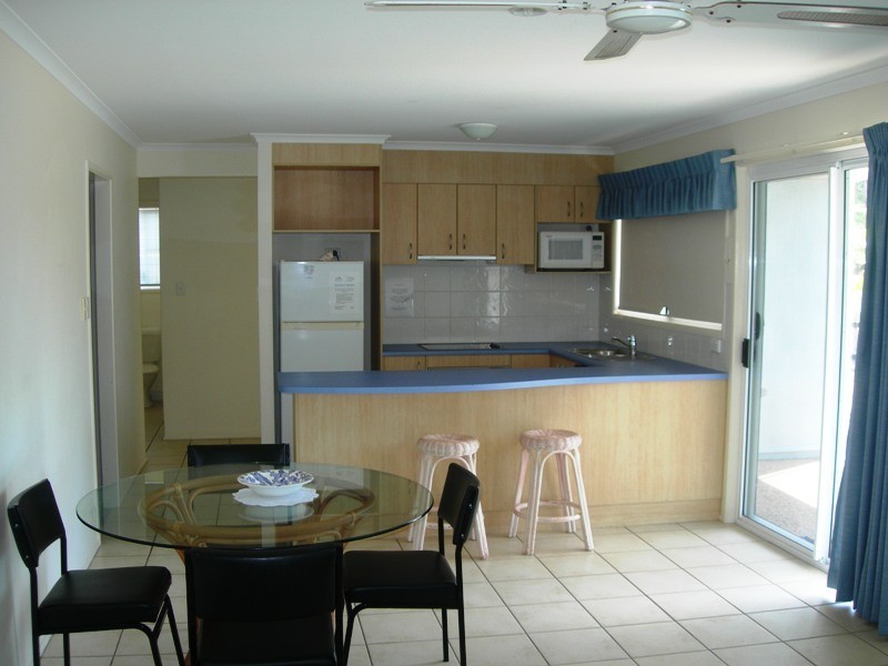 1/4 Ilmenite Avenue, Rainbow Beach QLD 4581