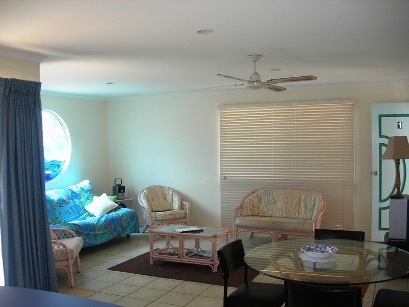 1/4 Ilmenite Avenue, Rainbow Beach QLD 4581