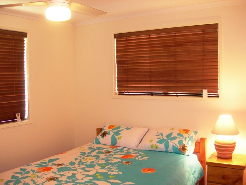 1/16 Carlo Road, Rainbow Beach QLD 4581