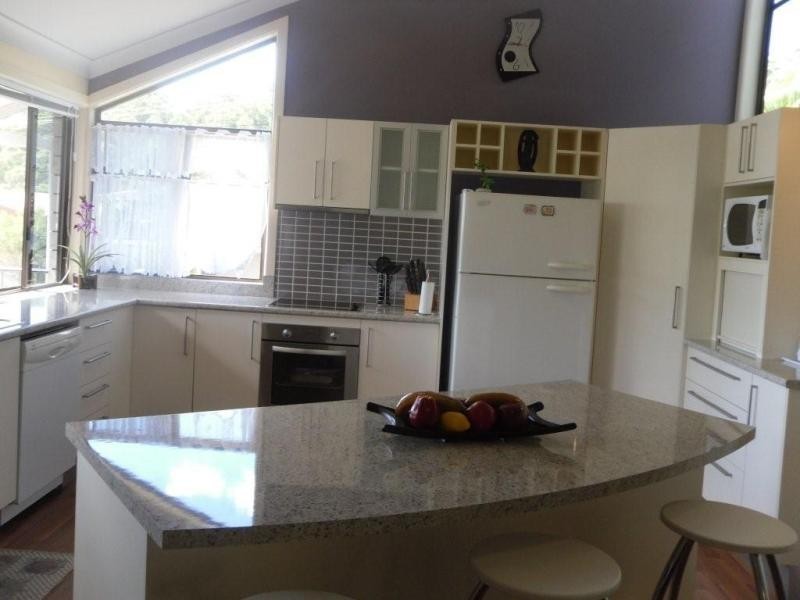 40 Rumbalara Avenue, Rainbow Beach QLD 4581