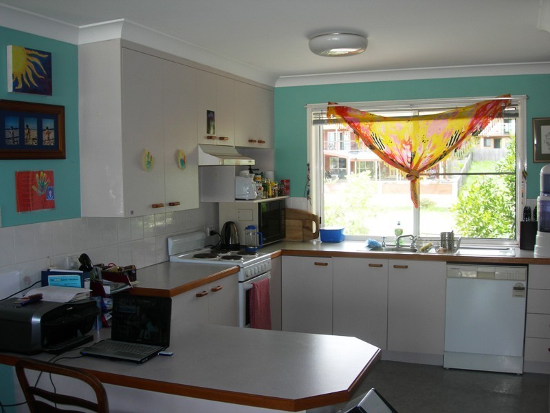 2/32 Kurana Street, Rainbow Beach QLD 4581