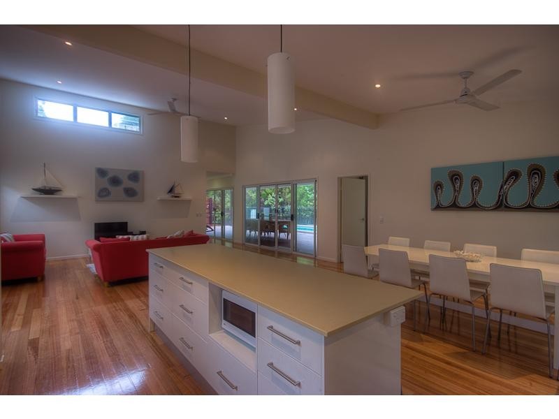 19 Satinwood Drive, Rainbow Beach QLD 4581