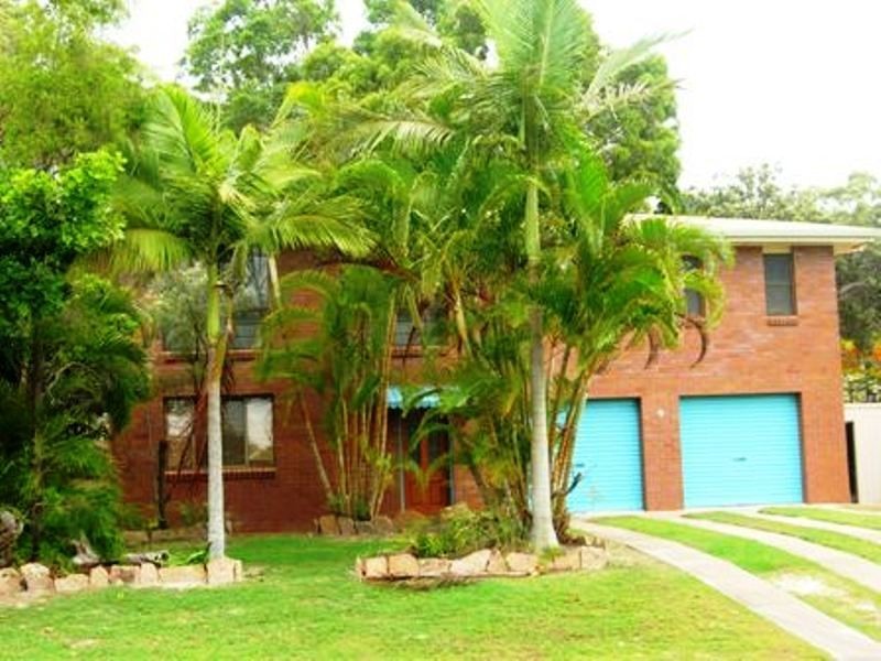 12 Cooloola Drive, Rainbow Beach QLD 4581