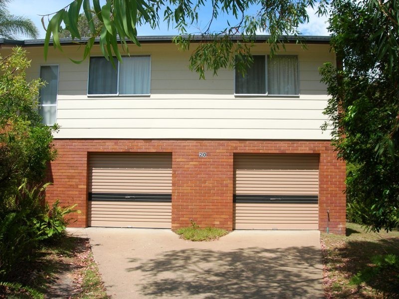 20 Rumbalara Avenue, Rainbow Beach QLD 4581