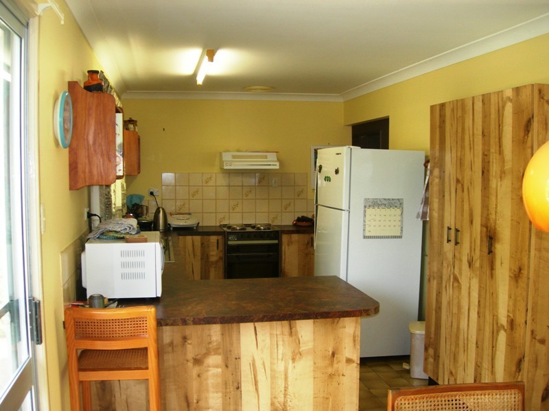 20 Rumbalara Avenue, Rainbow Beach QLD 4581