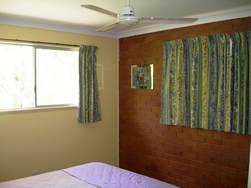 20 Rumbalara Avenue, Rainbow Beach QLD 4581