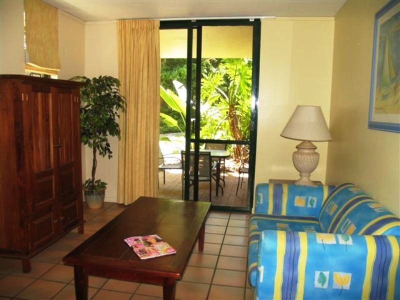 Unit 4/9 Rainbow Shores Drive, Rainbow Beach QLD 4581