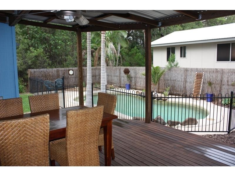 5 Esprit Drive, Rainbow Beach QLD 4581