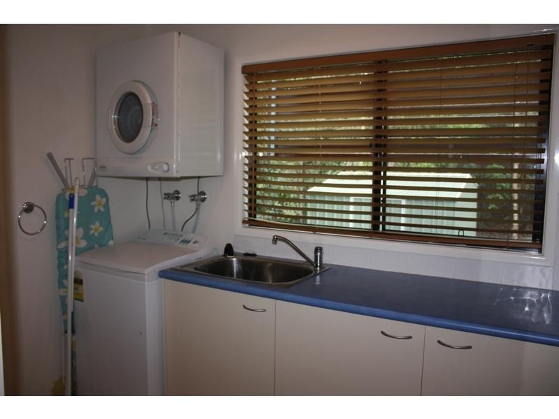 5 Esprit Drive, Rainbow Beach QLD 4581