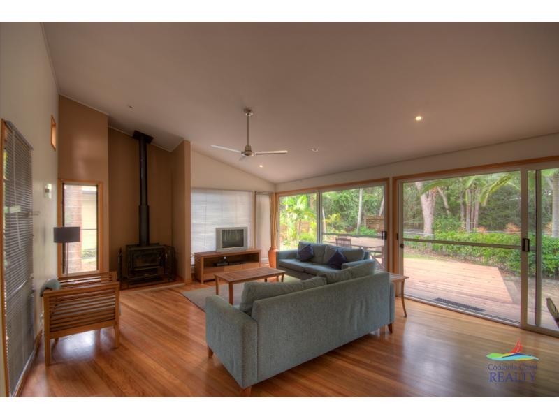 8 Satinwood Drive, Rainbow Beach QLD 4581