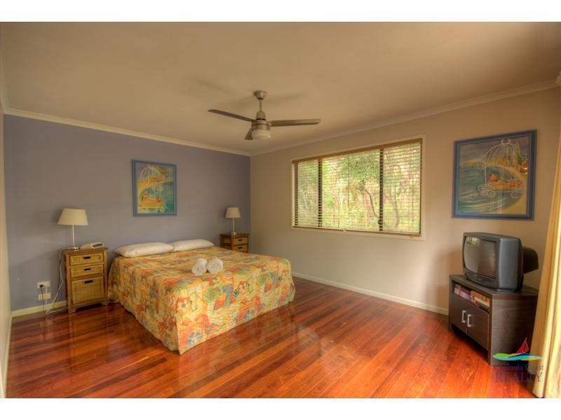 8 Orania Court, Rainbow Beach QLD 4581