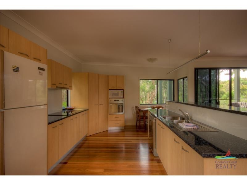 23 Belle Court, Rainbow Beach QLD 4581