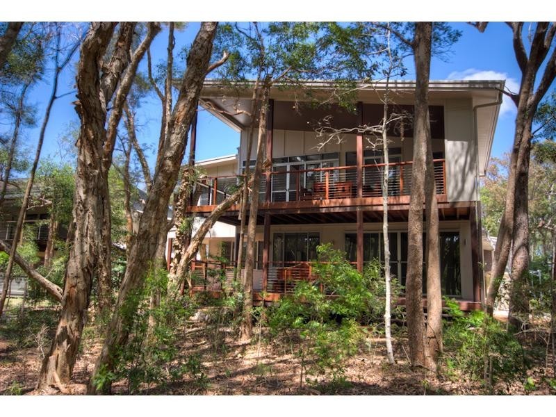 17 Naiad Court, Rainbow Beach QLD 4581