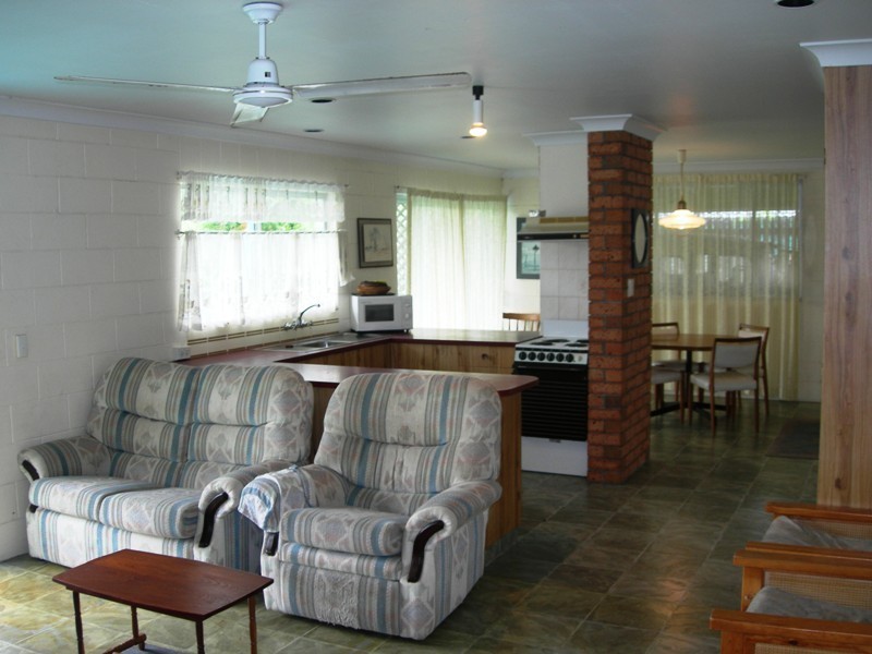 7 Double Island Drive, Rainbow Beach QLD 4581